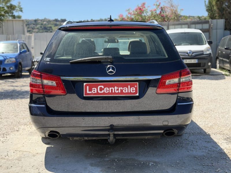 MERCEDES CLASSE E  ELEGANCE 265CH 2010