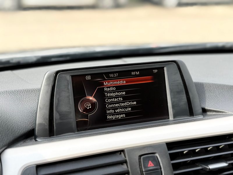 Bmw Serie 3 Touring 318d 143ch Lounge Boîte Auto – GPS – Bluetooth – Révisée & Garantie 6 mois