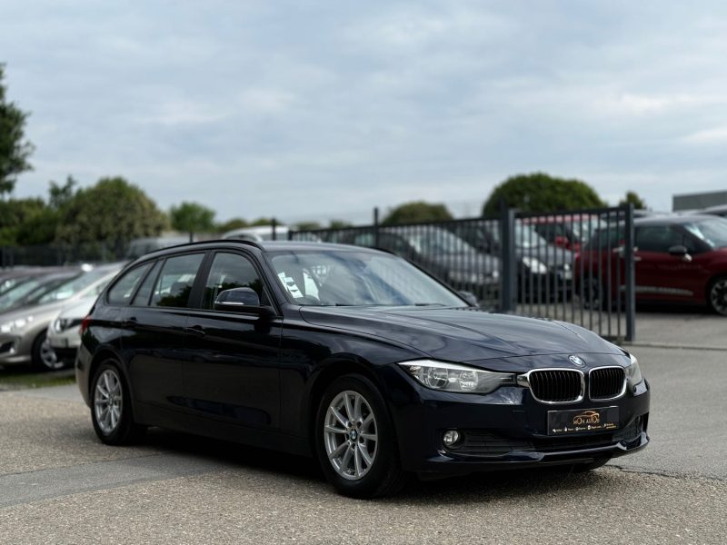 Bmw Serie 3 Touring 318d 143ch Lounge Boîte Auto – GPS – Bluetooth – Révisée & Garantie 6 mois