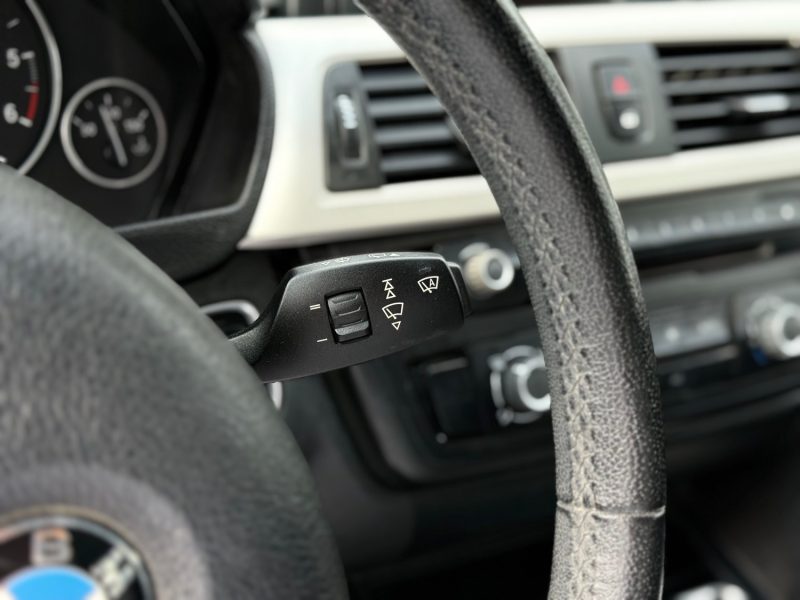 Bmw Serie 3 Touring 318d 143ch Lounge Boîte Auto – GPS – Bluetooth – Révisée & Garantie 6 mois