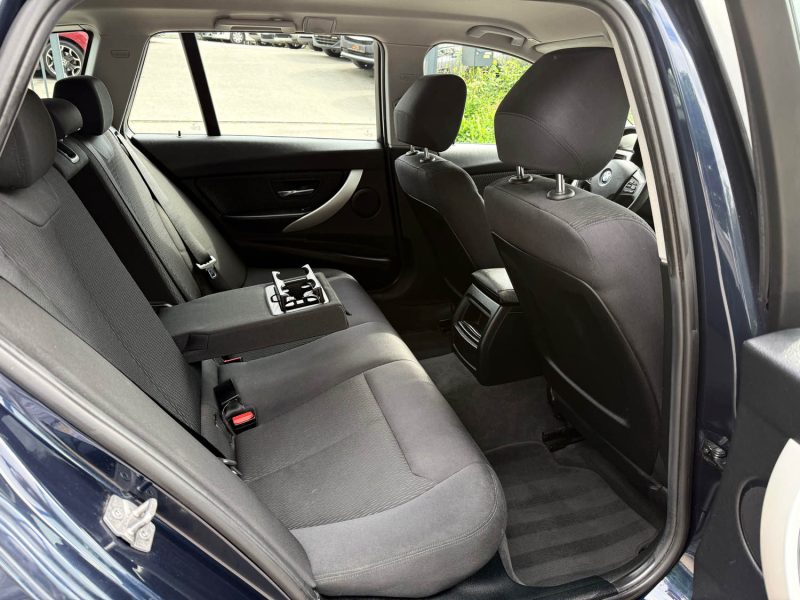 Bmw Serie 3 Touring 318d 143ch Lounge Boîte Auto – GPS – Bluetooth – Révisée & Garantie 6 mois