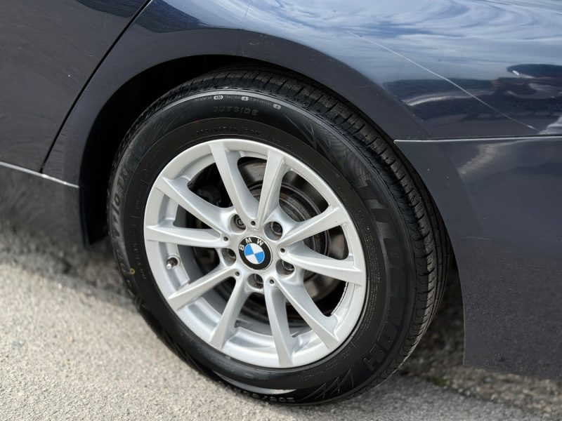 Bmw Serie 3 Touring 318d 143ch Lounge Boîte Auto – GPS – Bluetooth – Révisée & Garantie 6 mois