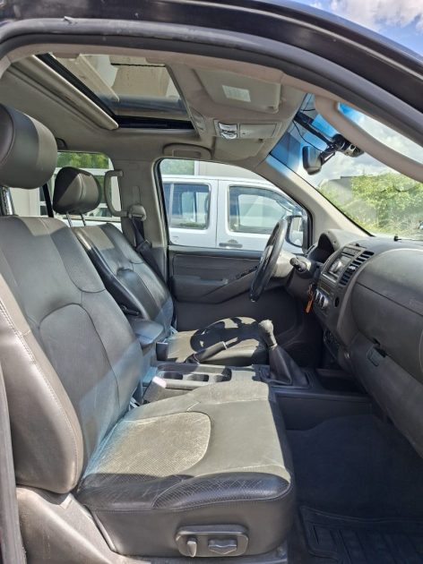  NISSAN NAVARA 2010 - Diesel - Boîte manuelle - 2.5 DCI 171 DOUBLE-CABINE