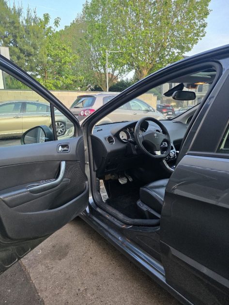 PEUGEOT 308 2.0 HDI 163 FELINE  BOITE AUTOMATIQUE