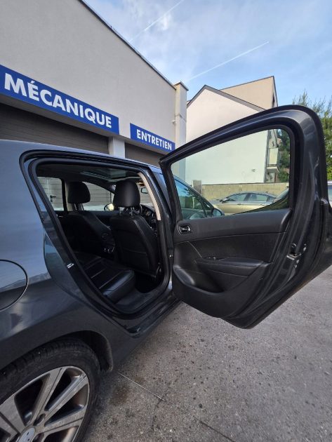 PEUGEOT 308 2.0 HDI 163 FELINE  BOITE AUTOMATIQUE