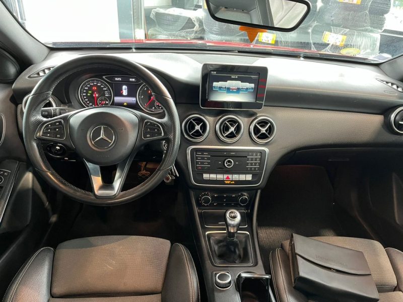 🚗 MERCEDES CLASSE A 180d ⚙️ FASCINATION 📱 Bluetooth 📷 Caméra de recul 🪑 Semi-cuir