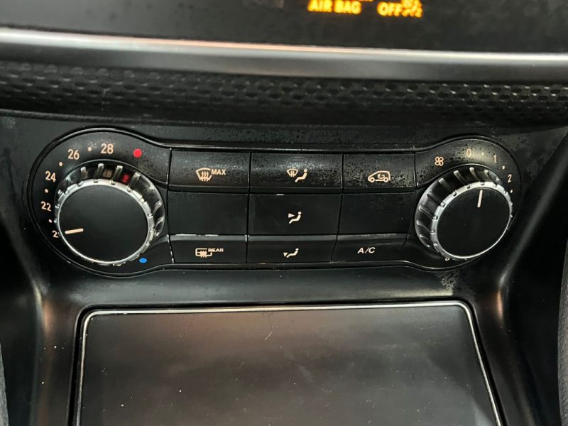 🚗 MERCEDES CLASSE A 180d ⚙️ FASCINATION 📱 Bluetooth 📷 Caméra de recul 🪑 Semi-cuir