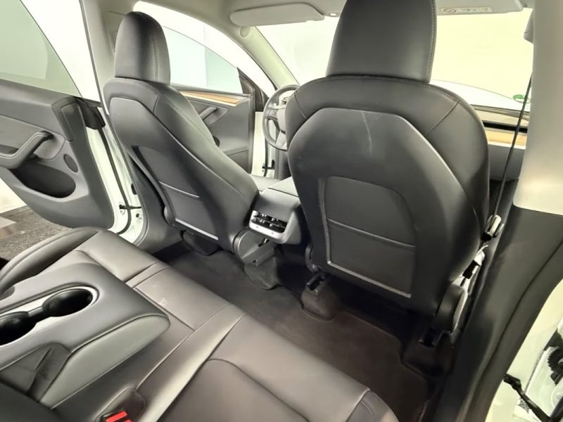 Tesla MODEL Y LONG RANGE RWD 