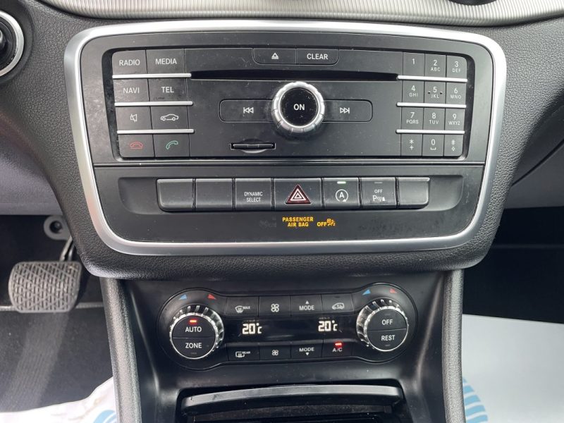 MERCEDES CLA SHOOTING BRAKE 200 D BUSINESS 7G-DCT 136CV  GARANTIE 3/12 MOIS 2015