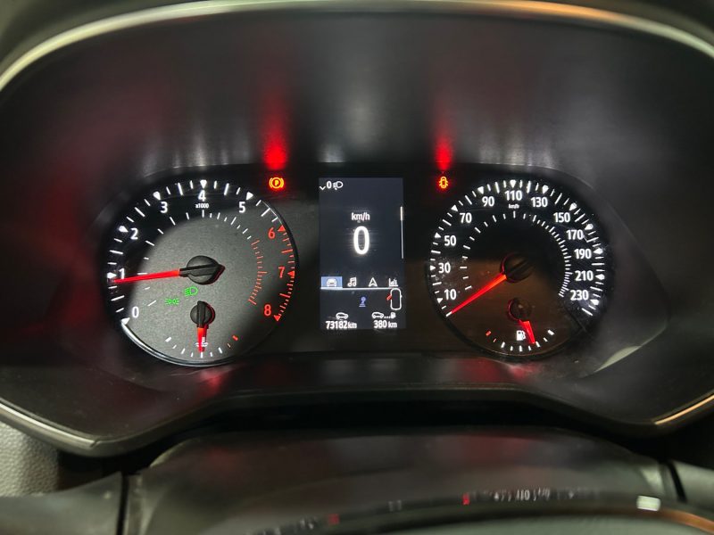 RENAULT CLIO V 2 PLACES 1.0 TCE 90CH ZEN -21 05/2021 PRIX TTC : 7490 € PRIX HT : 6240€
