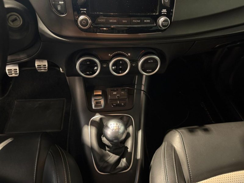 ALFA ROMEO - GIULIETTA - 2016 - 1.4 TB MULTIAIR - 170CH - Collezione -  Toit Ouvrant