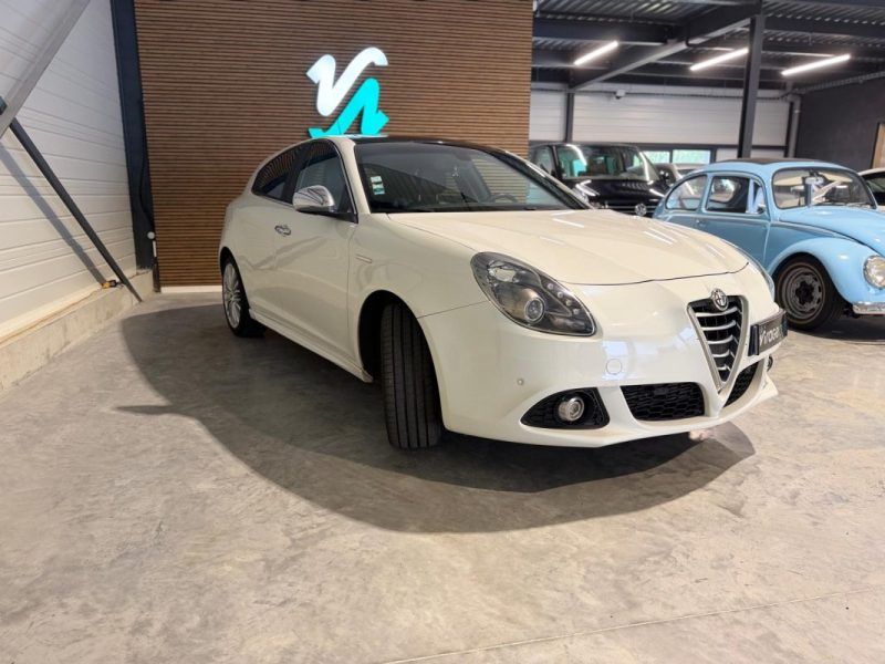 ALFA ROMEO - GIULIETTA - 2016 - 1.4 TB MULTIAIR - 170CH - Collezione -  Toit Ouvrant