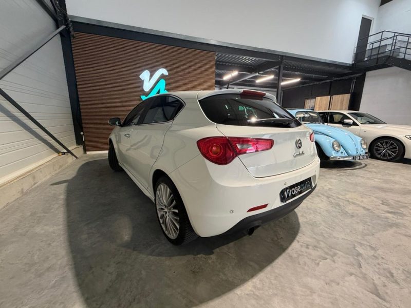 ALFA ROMEO - GIULIETTA - 2016 - 1.4 TB MULTIAIR - 170CH - Collezione -  Toit Ouvrant