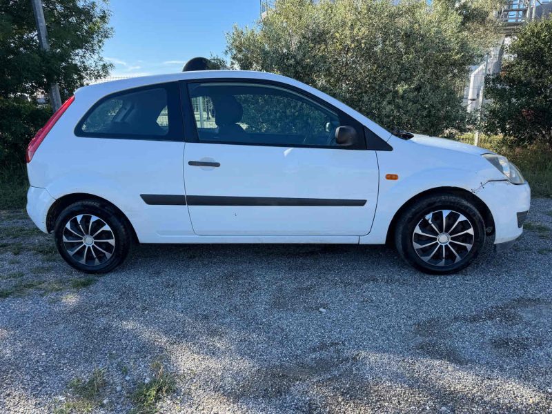 FORD FIESTA V 1.4 TDCI 70 Cv AMBIENTE
