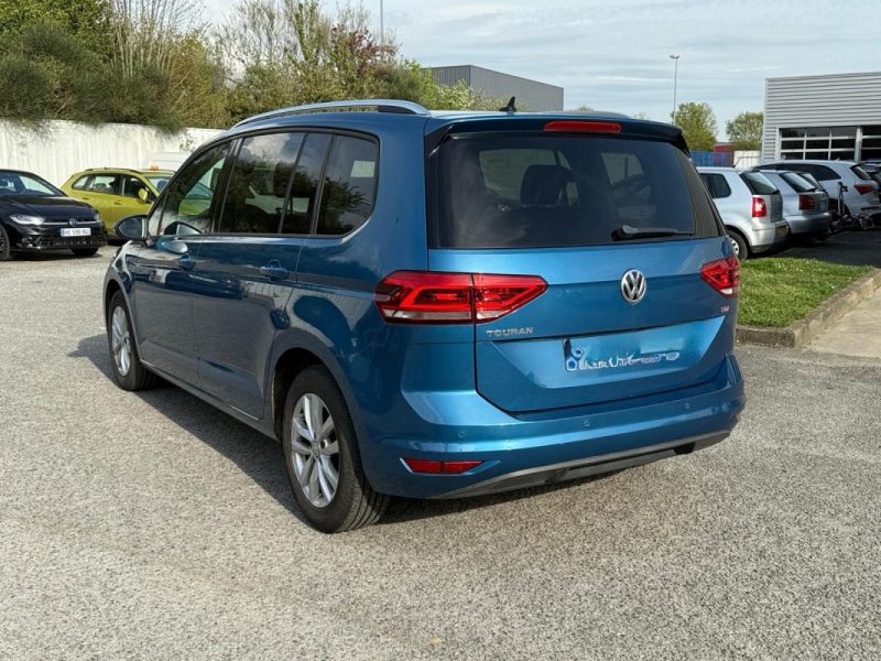 VOLKSWAGEN TOURAN 1.6 TDI 115 BMT DSG7 Allstar 7pl - Entretien Volkswagen