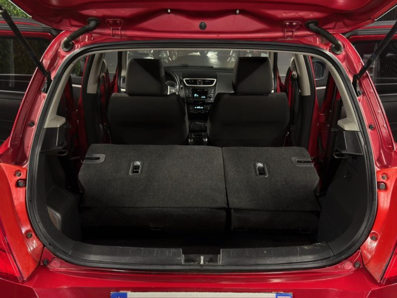 SUZUKI SWIFT 3 III 1.3 DDIS 75 Cv 5 PORTES / TOIT OUVRANT - PAIEMENT EN 4 FOIS PAR CB POSSIBLE
