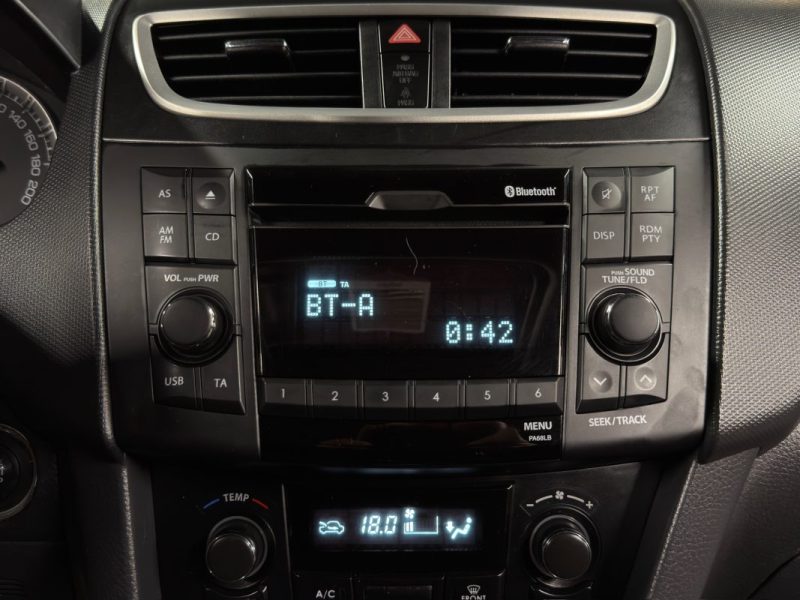 SUZUKI SWIFT 3 III 1.3 DDIS 75 Cv 5 PORTES / TOIT OUVRANT - PAIEMENT EN 4 FOIS PAR CB POSSIBLE