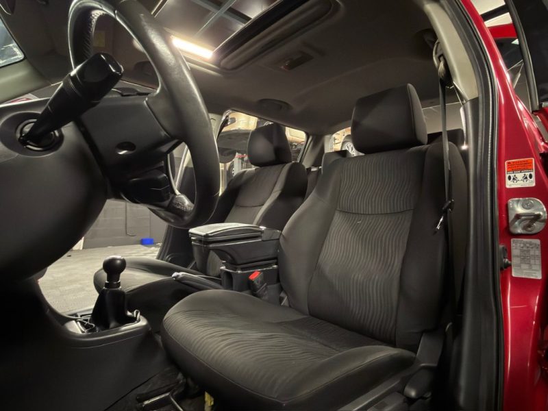 SUZUKI SWIFT 3 III 1.3 DDIS 75 Cv 5 PORTES / TOIT OUVRANT - PAIEMENT EN 4 FOIS PAR CB POSSIBLE