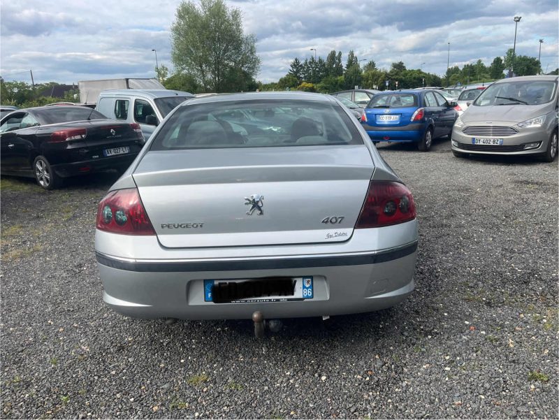 PEUGEOT 407 2.0 16V 140cv garantie 12 mois