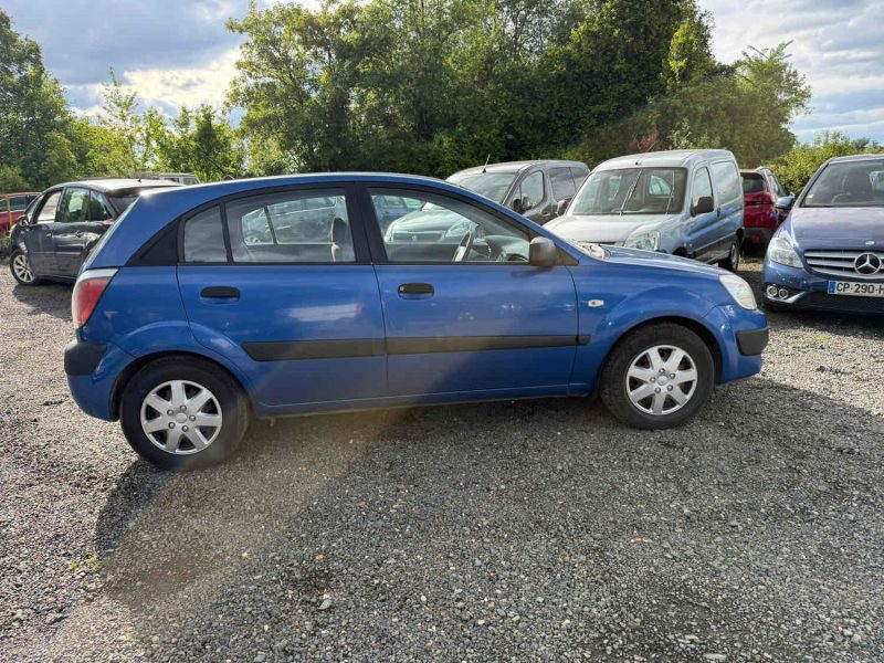 KIA RIO 1.4i 97cv  LX  garantie 12mois
