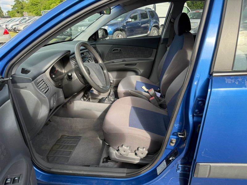 KIA RIO 1.4i 97cv  LX  garantie 12mois
