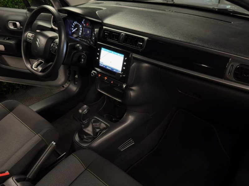 CITROEN C3 III FEEL 1.2 82 Cv APPLE CARPLAY & ANDROID / ECRAN TACTILE CRIT AIR 1 - GARANTIE 1 AN
