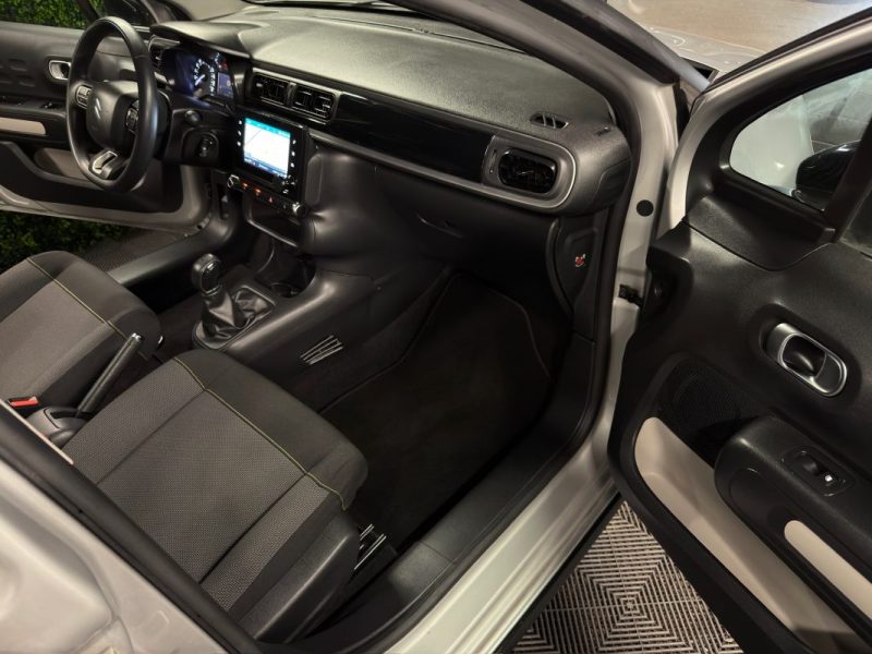 CITROEN C3 III FEEL 1.2 82 Cv APPLE CARPLAY & ANDROID / ECRAN TACTILE CRIT AIR 1 - GARANTIE 1 AN