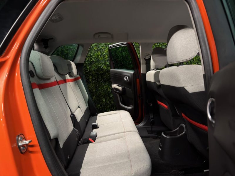 CITROEN C3 SHINE 1.2 110 Cv 1ERE MAIN / APPLE CARPLAY & ANDROID CRIT AIR 1 - Garantie 1 an