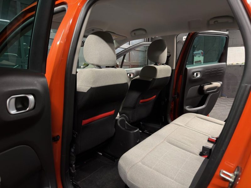 CITROEN C3 SHINE 1.2 110 Cv 1ERE MAIN / APPLE CARPLAY & ANDROID CRIT AIR 1 - Garantie 1 an