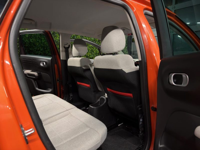 CITROEN C3 SHINE 1.2 110 Cv 1ERE MAIN / APPLE CARPLAY & ANDROID CRIT AIR 1 - Garantie 1 an
