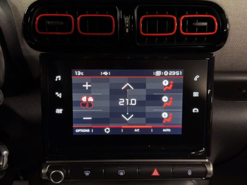 CITROEN C3 SHINE 1.2 110 Cv 1ERE MAIN / APPLE CARPLAY & ANDROID CRIT AIR 1 - Garantie 1 an