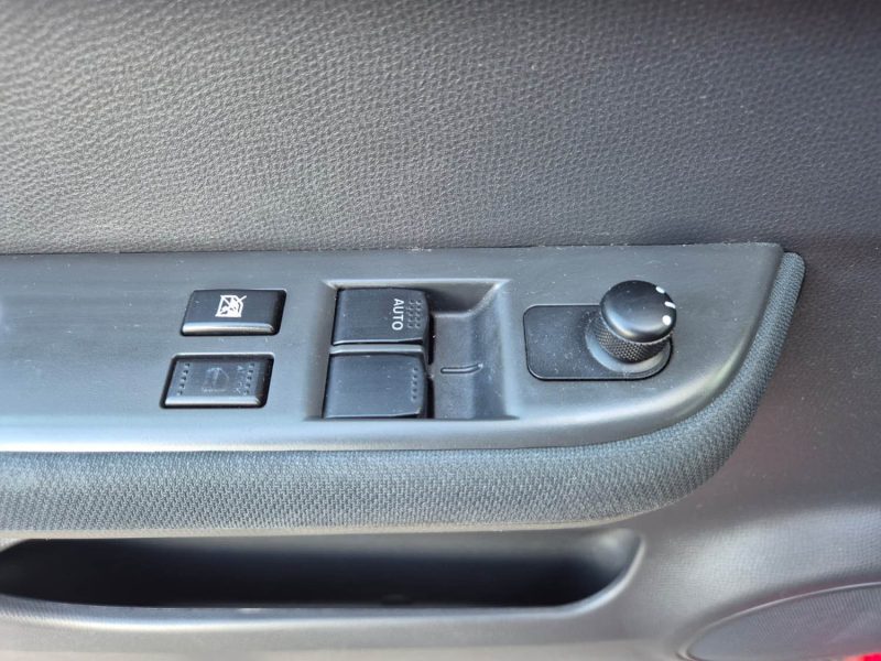 SUZUKI SWIFT III 1.3 GLX BV ROBOTISÉE  2010