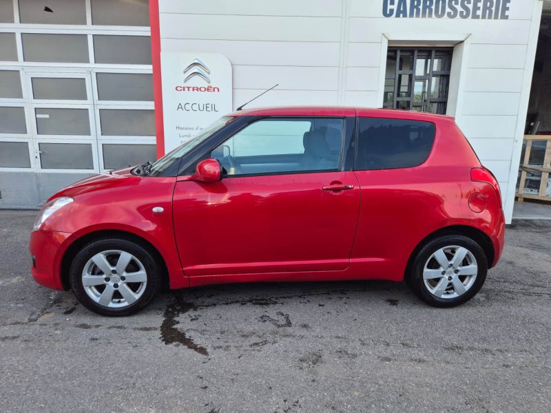 SUZUKI SWIFT III 1.3 GLX BV ROBOTISÉE  2010