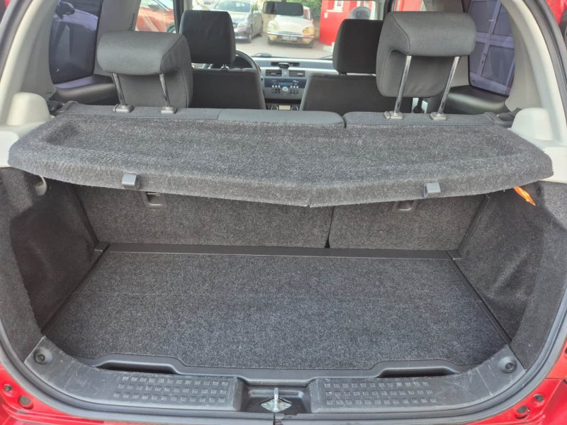 SUZUKI SWIFT III 1.3 GLX BV ROBOTISÉE  2010