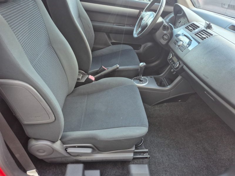 SUZUKI SWIFT III 1.3 GLX BV ROBOTISÉE  2010