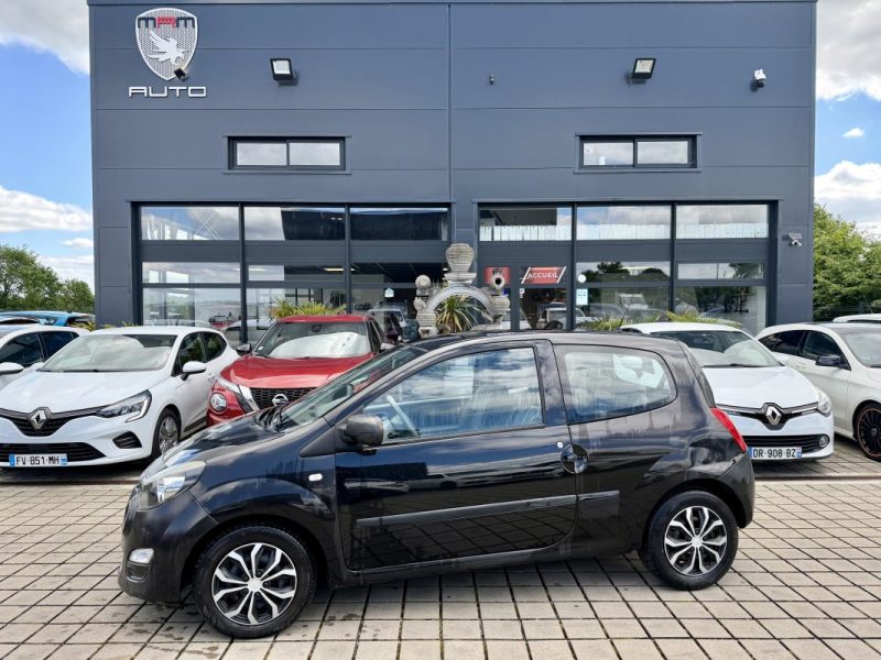 RENAULT TWINGO II 104 2012