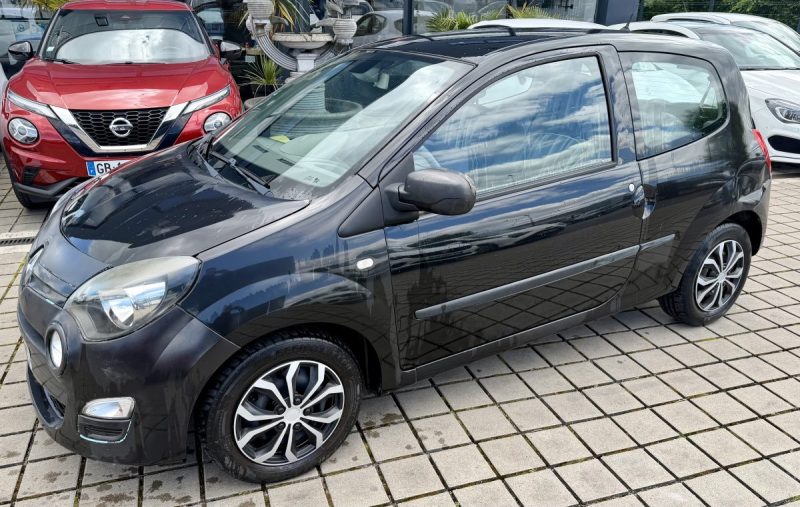 RENAULT TWINGO II 104 2012
