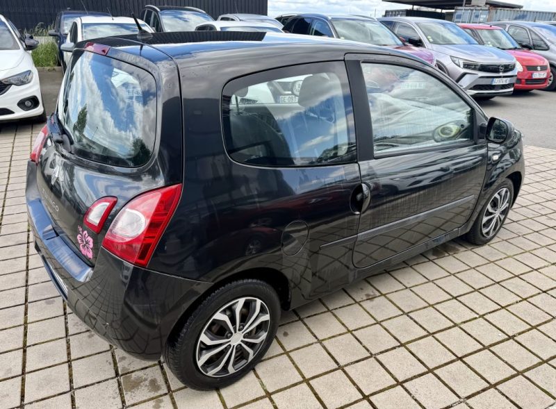 RENAULT TWINGO II 104 2012