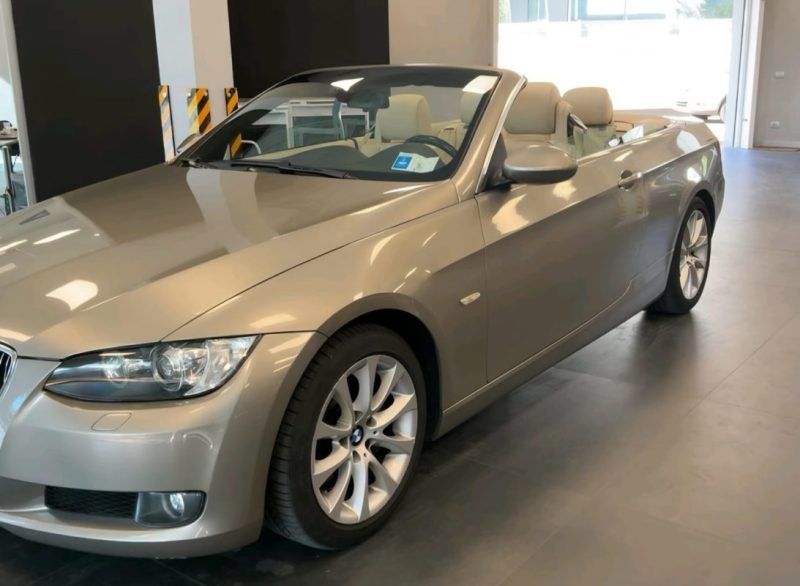 BMW 3ER  330D  2007 - 110695 KM