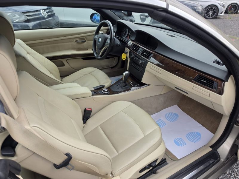 BMW 3ER  330D  2007 - 110695 KM