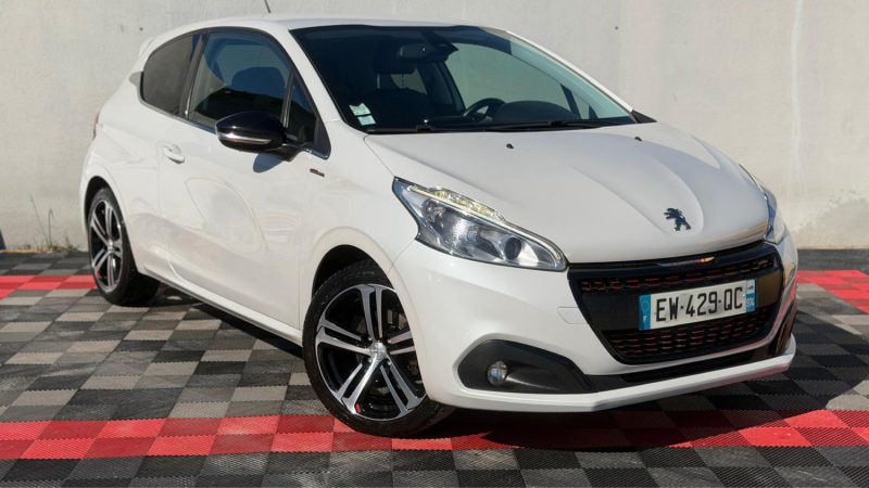 PEUGEOT 208 1.2 E THP 110CH GT LINE  S&S 5P 2018