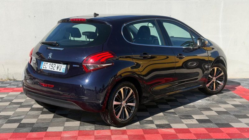 PEUGEOT 208 1.2 E THP  82CH ALLURE 5P 2016