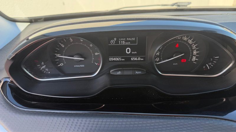 PEUGEOT 208 1.2 E THP  82CH ALLURE 5P 2016