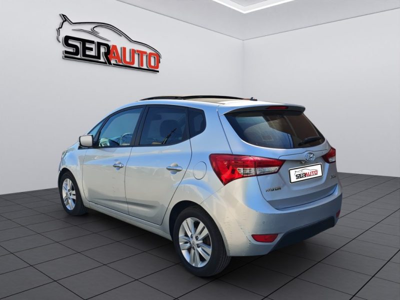 HYUNDAI IX20 1.6 CRDI 115 PANORAMIC SUNSATION 
