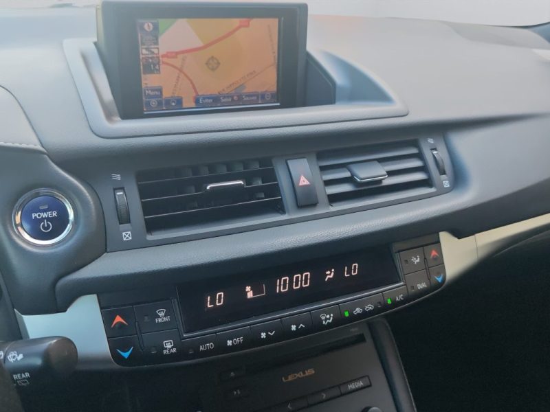 LEXUS CT200H F SPORT AUTO