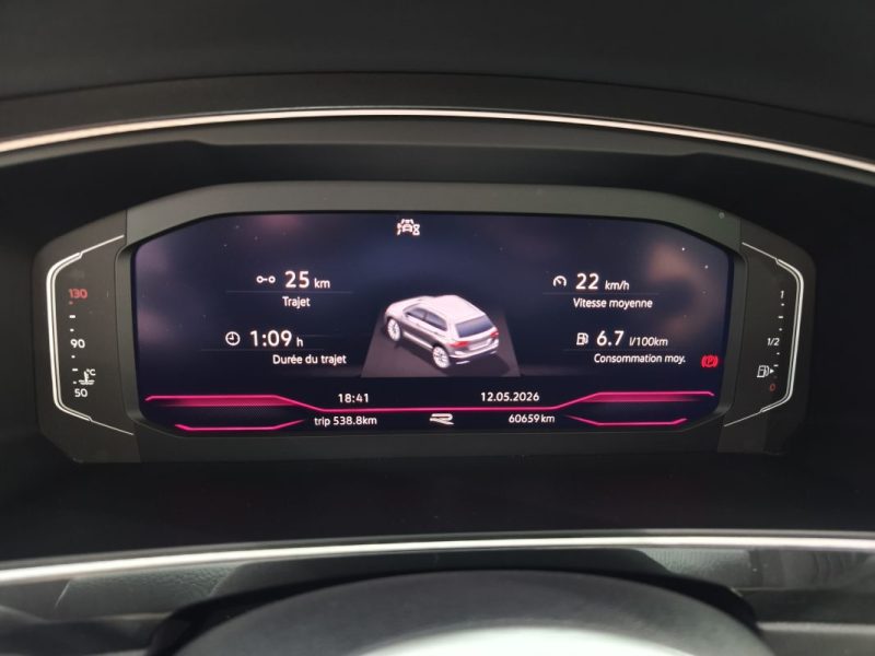 VOLKSWAGEN TIGUAN II 2.0 TDI 150Cv R-LINE DSG7 - toit ouvrant - attelage - 2022