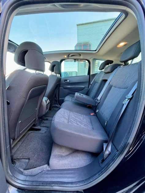 PEUGEOT 3008 1.6 HDI 16V 112 CH ALLURE 2011