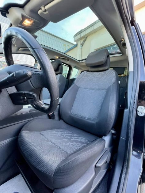 PEUGEOT 3008 1.6 HDI 16V 112 CH ALLURE 2011