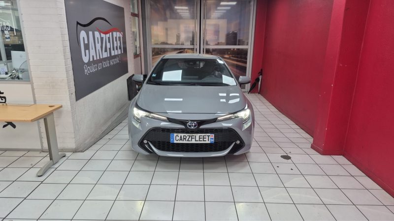 TOYOTA COROLLA BERLINE 122cv DYNAMIC BUSINESS/1 ERE MAIN/TVA RECUPERABLE