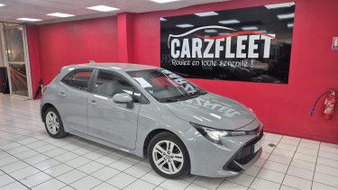 TOYOTA COROLLA BERLINE 122cv DYNAMIC BUSINESS/1 ERE MAIN/TVA RECUPERABLE